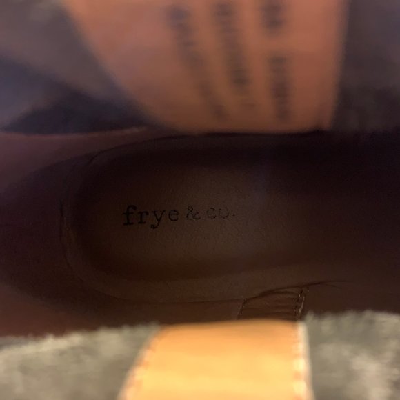 Frye & Co. Suede Green Sarah Ankle Booties Size 9 - Picture 6 of 7